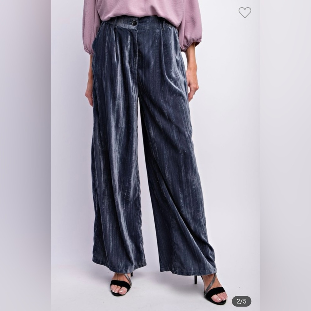 Wide Leg Velvet Pants in Gray
